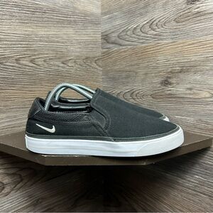 Nike court legacy slip on sneakers black